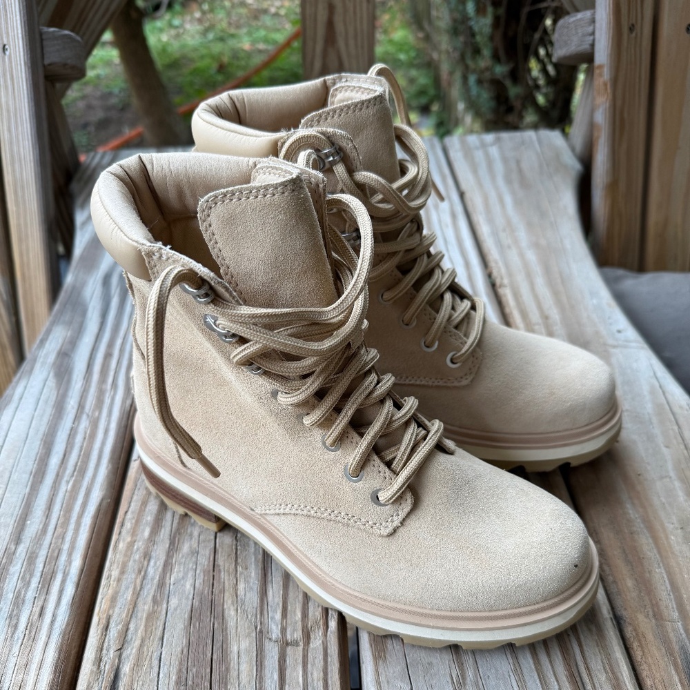 Coral Lennox Lace STKD women’s boots